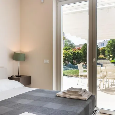 'villa Luisa' Mit Pool By Interhome Semesterbostad Lido di Noto