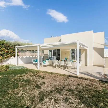 'villa Luisa' Mit Pool By Interhome *